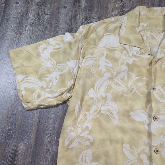 Tommy Bahama 100% Silk Yellow Floral Short Sleeve Button-Front Shirt Men's Large - Picture 4 of 12